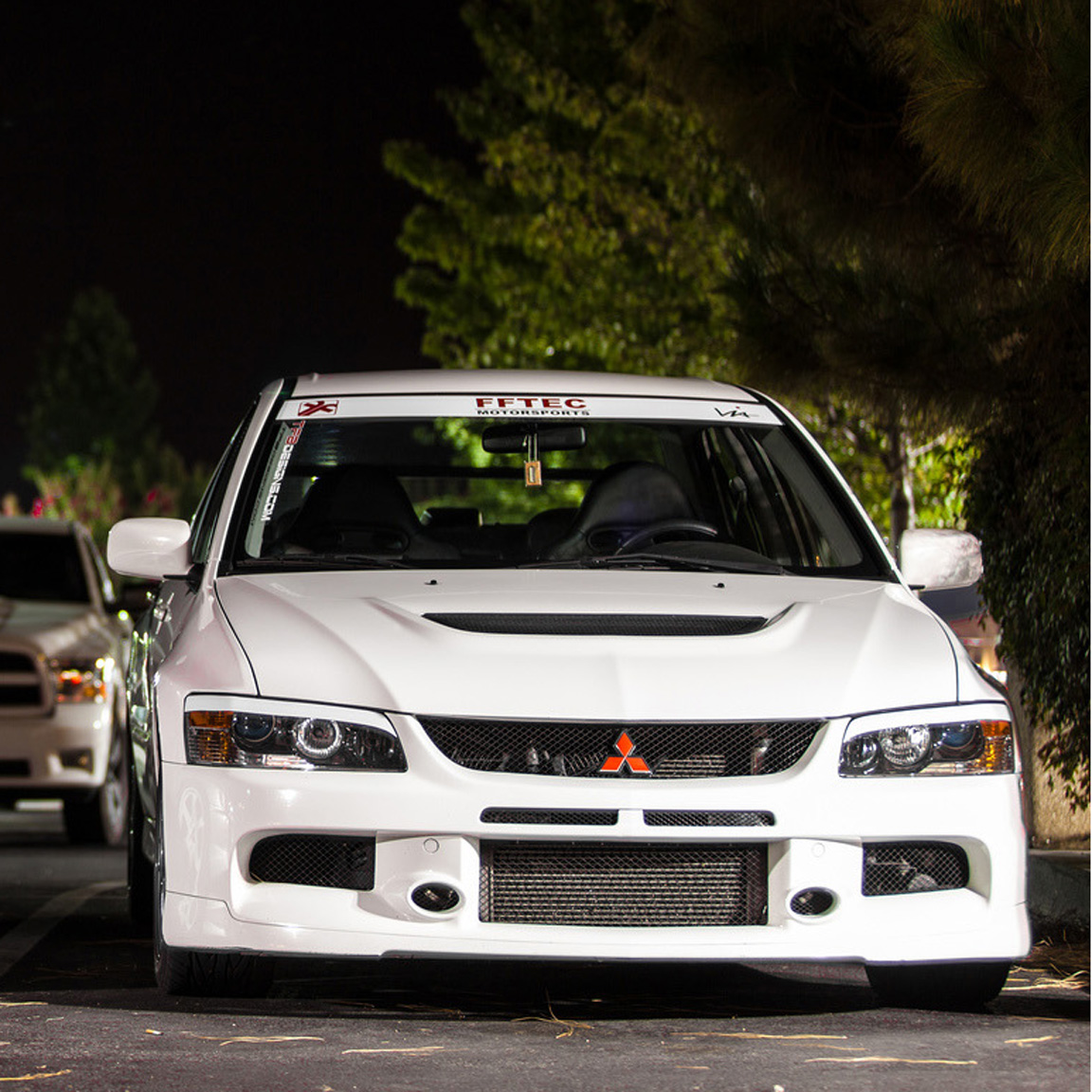 Headlight Eyelids fits 20032006 Mitsubishi Evolution EVO 8 / 9 TFB